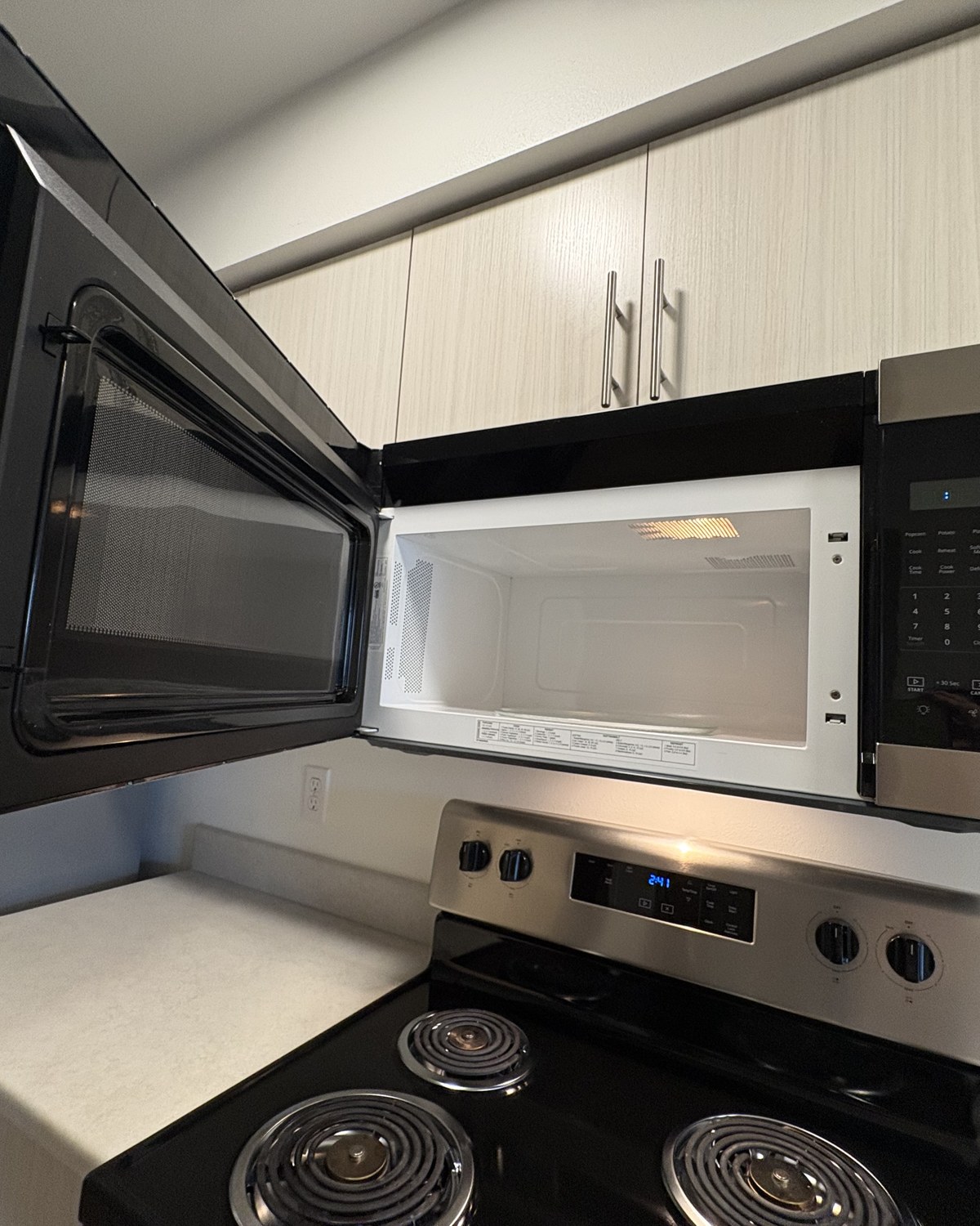 Detailed view of deep cleaning results in a Seattle-area property